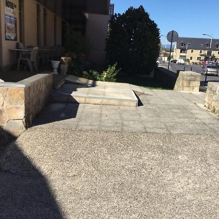 Hotel Armony Laissac Exterior photo